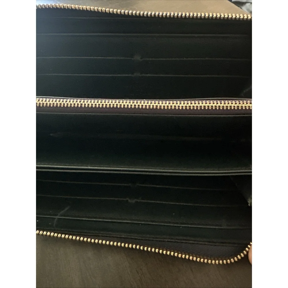 Louis Vuitton Monogram Vernis Zippy Wallet Bleu Nuit